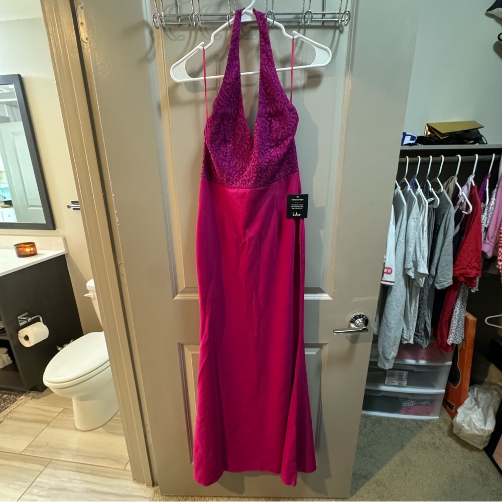 Lulus Love Potion Fuchsia Lace Halter Maxi Dress Brand New with Tags!